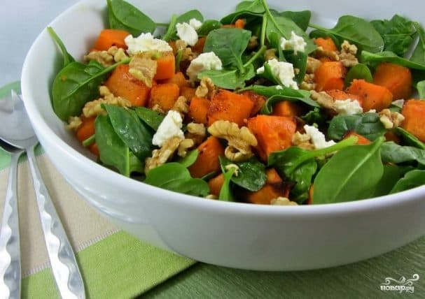 Pumpkin and feta salad