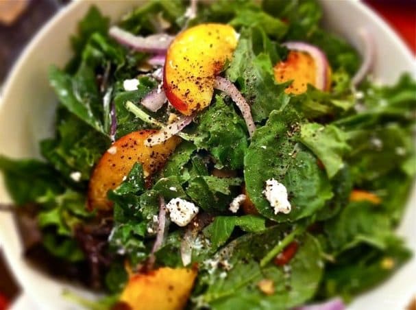 Salad with herbs and cheese