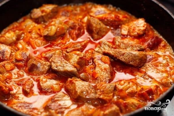 Азу з яловичини в мультиварці