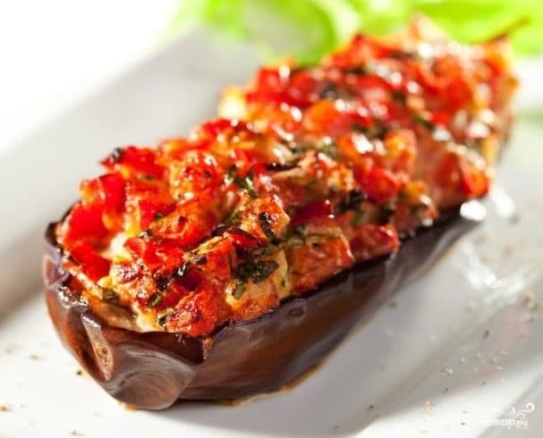 Фаршыраваныя баклажаны мясам