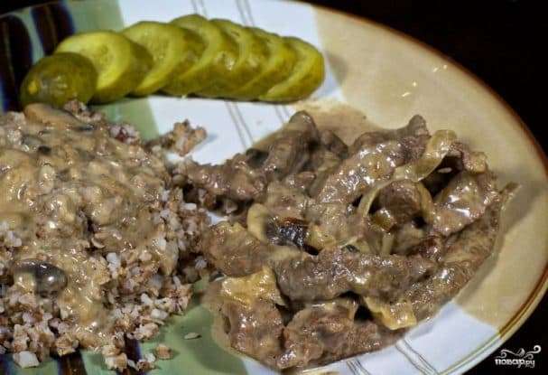 Beef Stroganoff with cream