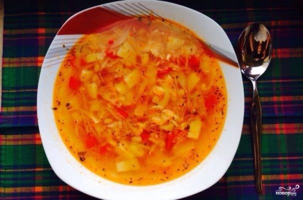 Борщ из куриного филе