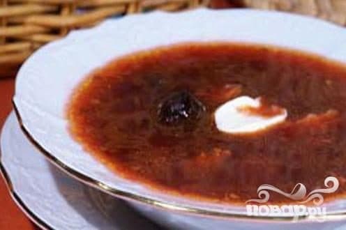 Borscht with prunes