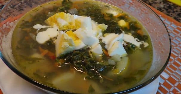 Боршч з капустай і шчавелем