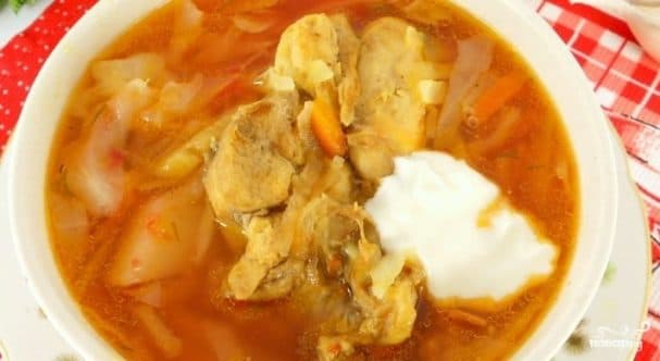Боршч з курыцай у мультаварцы