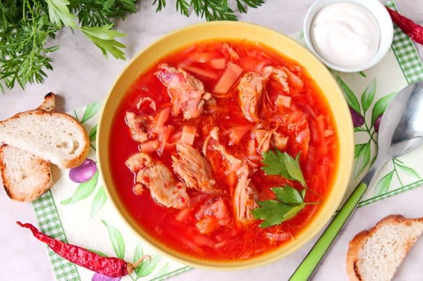 Борщ із буряком