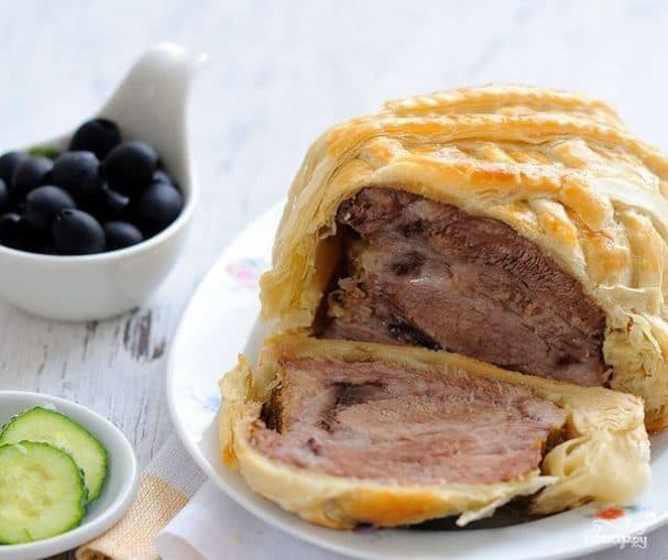 Pork roast in pastry