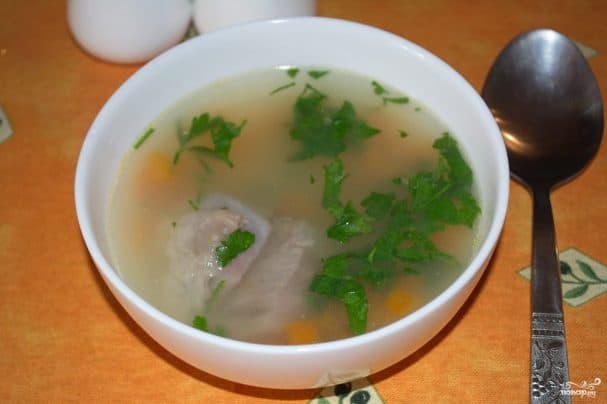 Бульён з хатнёй курыцы
