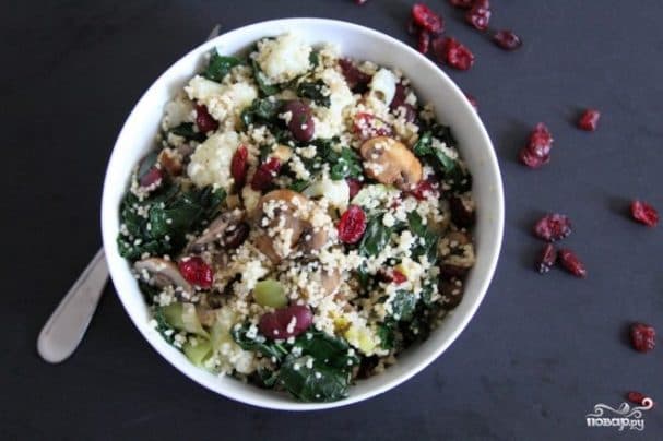 Cauliflower with mushrooms