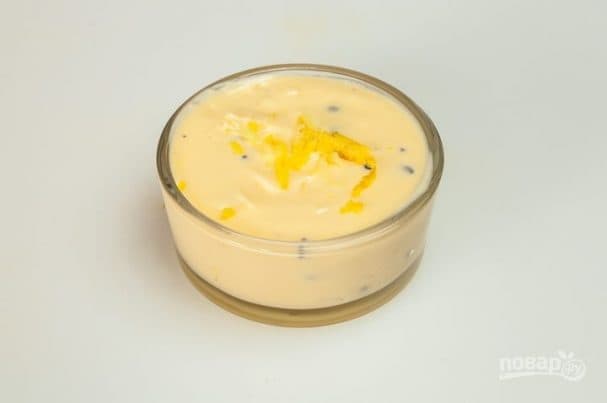 Passion fruit dessert