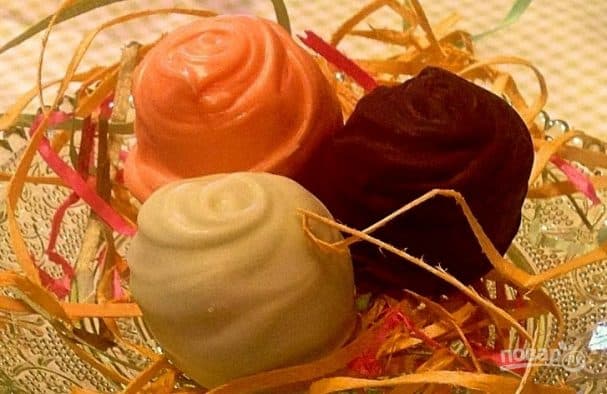 Homemade coconut candies