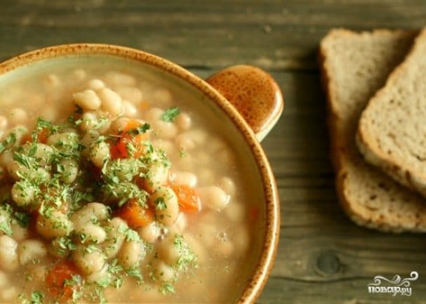 Bean soup (vegan)