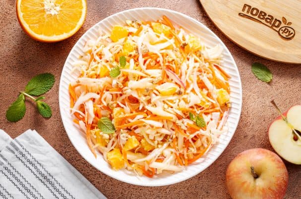 Fruit and vegetable salad