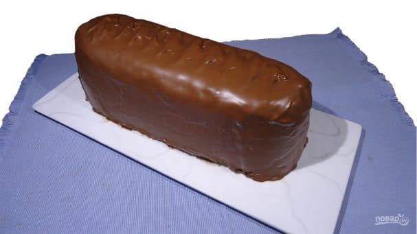 Giant chocolate bar
