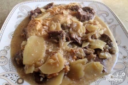 Beef with mushrooms in a multicooker