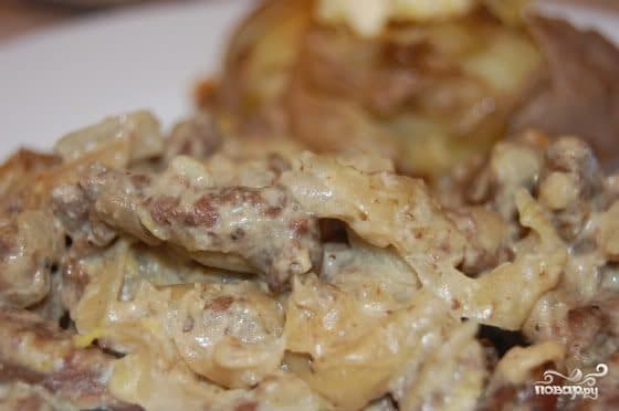 Beef in creamy sauce