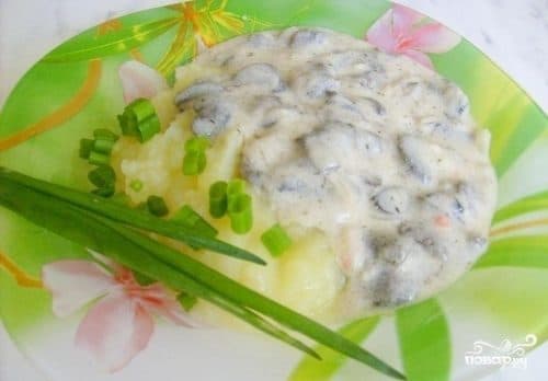 Грыбы ў смятаным соусе