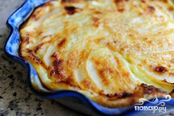 Pear clafoutis