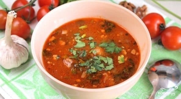 Харчо з помідорами
