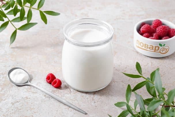 Coconut milk yogurt