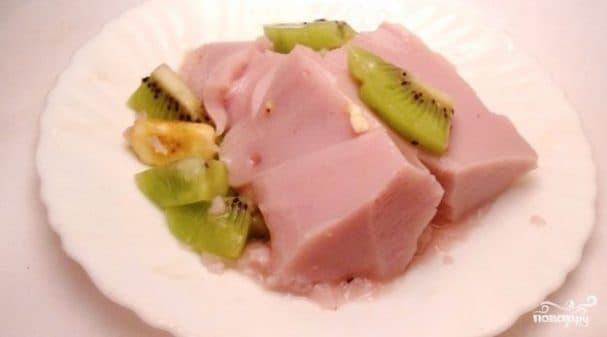 Yogurt pudding
