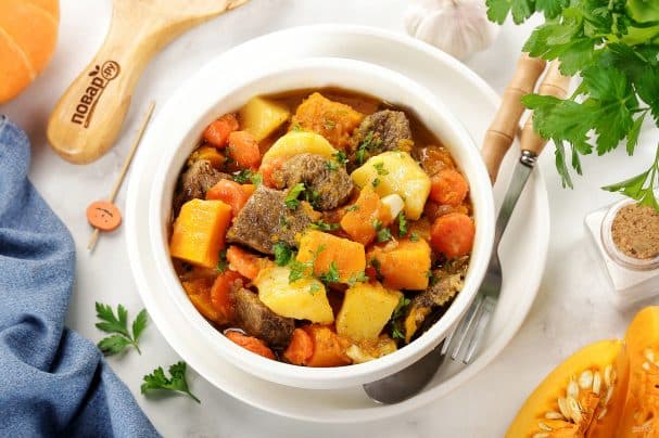 Stew with pumpkin