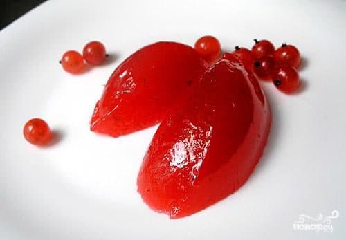 Red currant jelly
