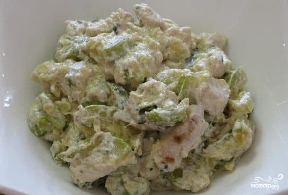 Тушаныя кабачкі з мясам