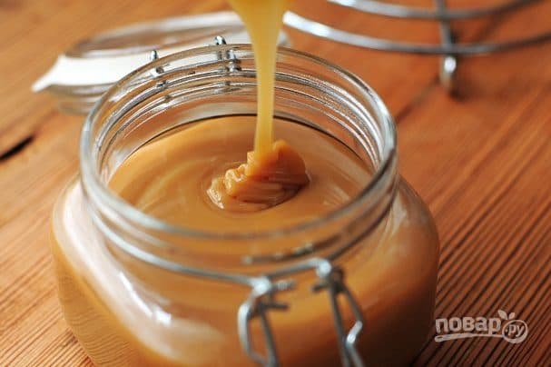 Caramel topping