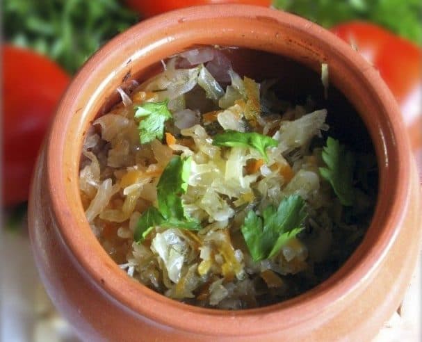 Potatoes in pots in the oven