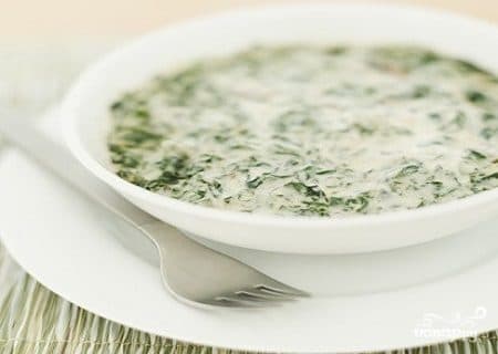 Azerbaijani-style kefir with herbs