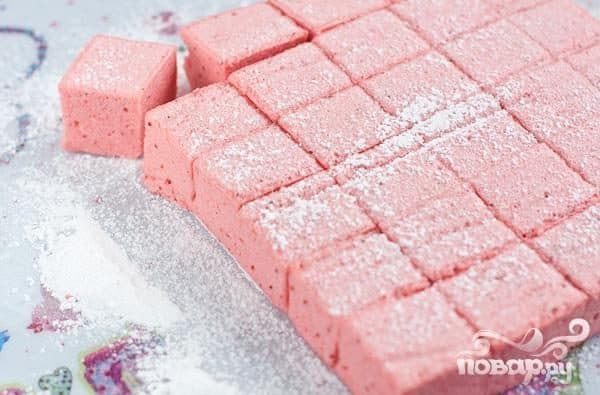 Полуничні хмари