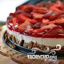 Печиво з полуницею з кренделем