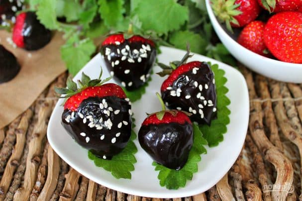 Strawberries in chocolate glaze