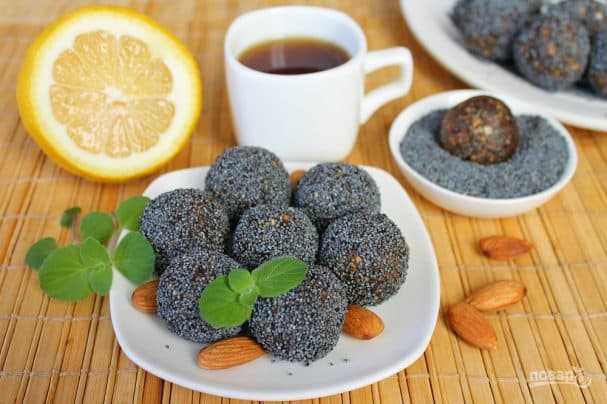 Цукерки з маком