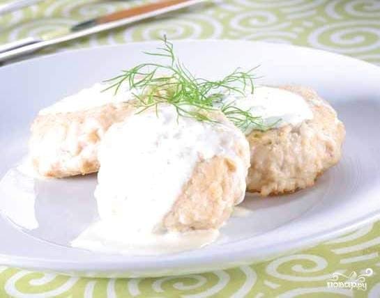 Fish cutlets steamed