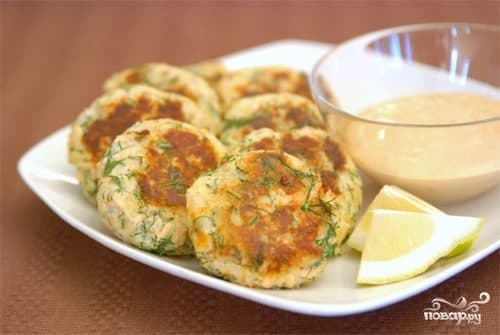 Рибні котлети з сиром
