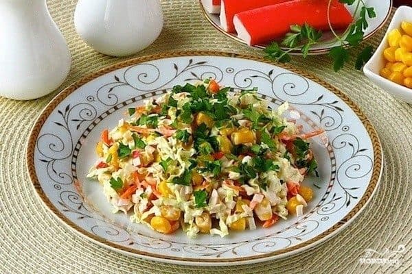 Крабові палички з капустою