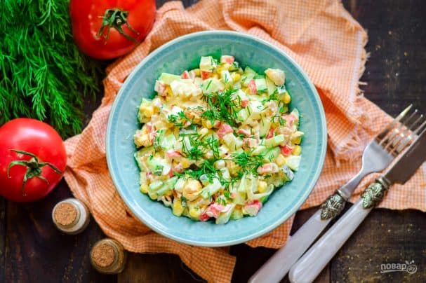 Crab salad with salmon