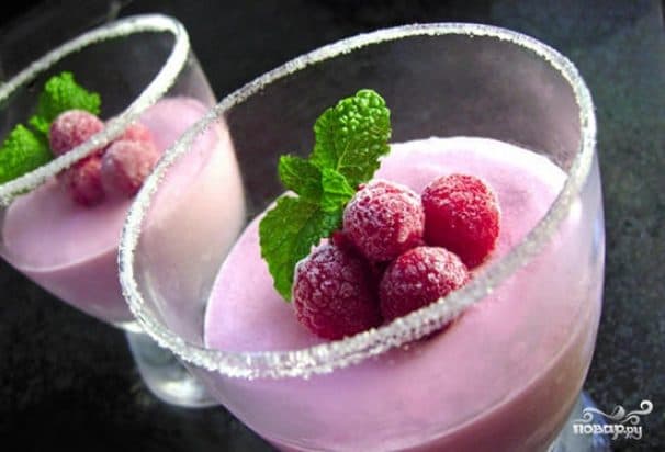 Rose petal cream