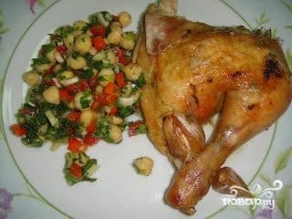 Курица целиком с шалфеем