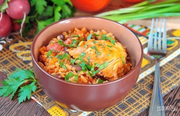 Chicken with rice and beans