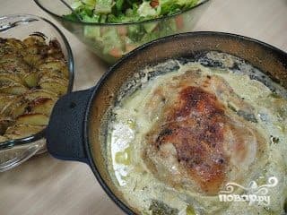 Курка в молоці в духовці