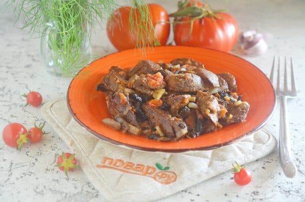 Куриная печень с грибами