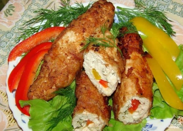 Курыная вырайка з слоёным перцам