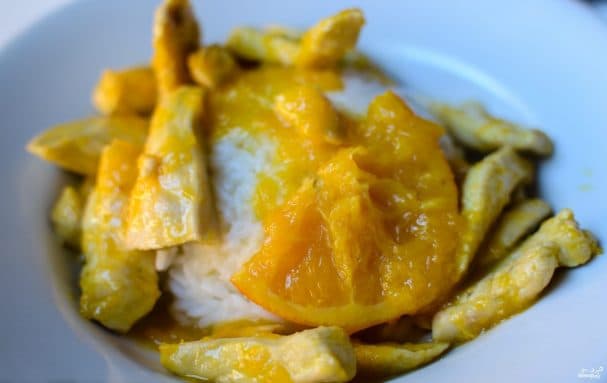 Chicken breast in orange sauce