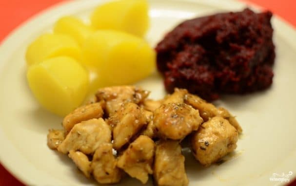 Куряче філе в лимонному соусі