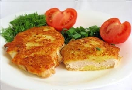 Chicken fillet in cheese coating