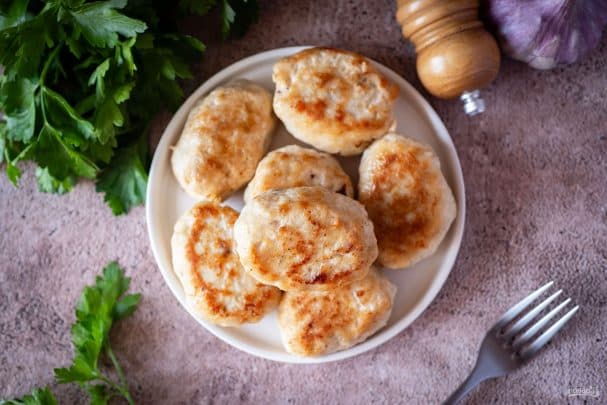Chicken cutlets in a multicooker