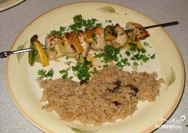 Куриные шашлыки с лимоном